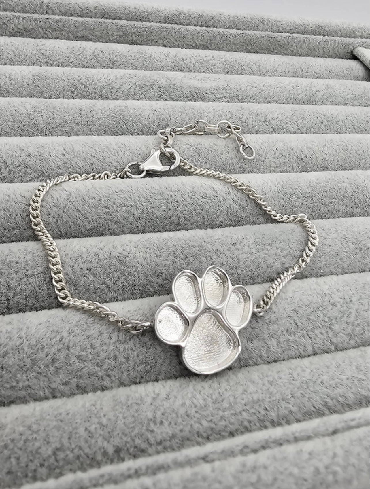 Paw Print Bracelet