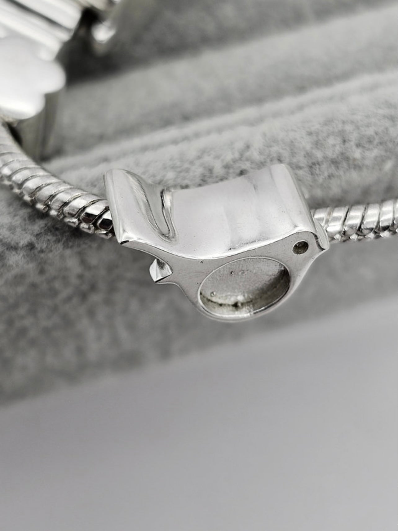 Robin Bracelet Charm