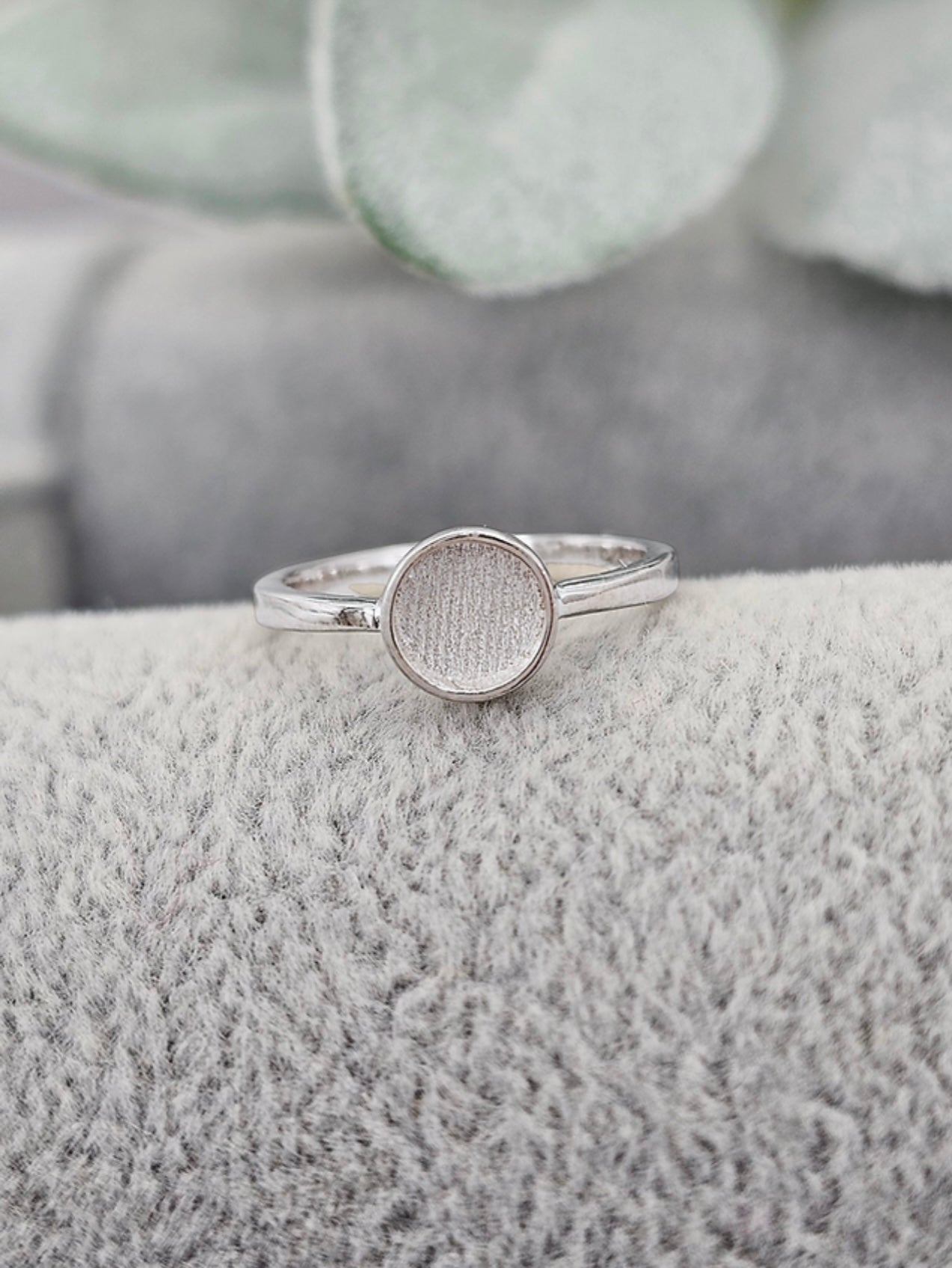 Round Ring