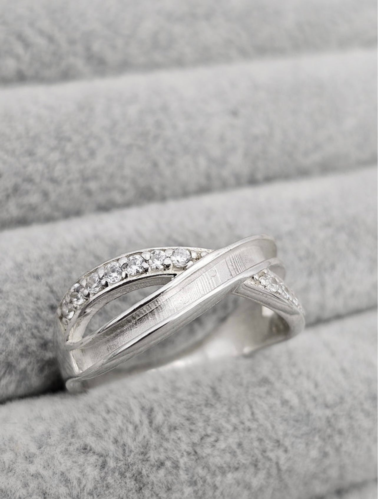 Infinity Wave Ring