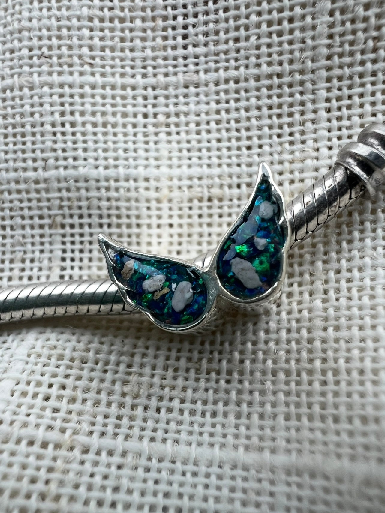 Angel wings charm