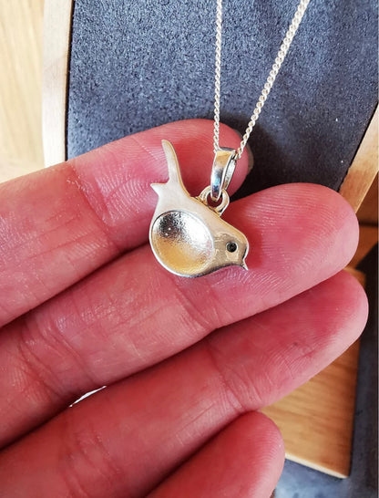Robin Pendant