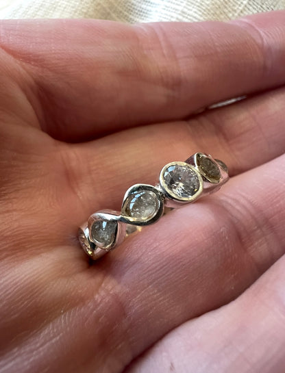 Double Infinity Ring