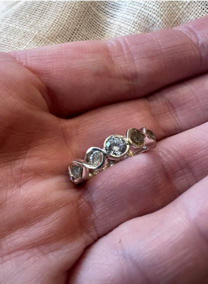 Double Infinity Ring