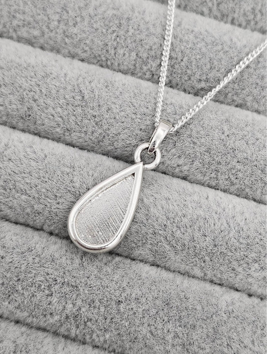 Teardrop Pendant