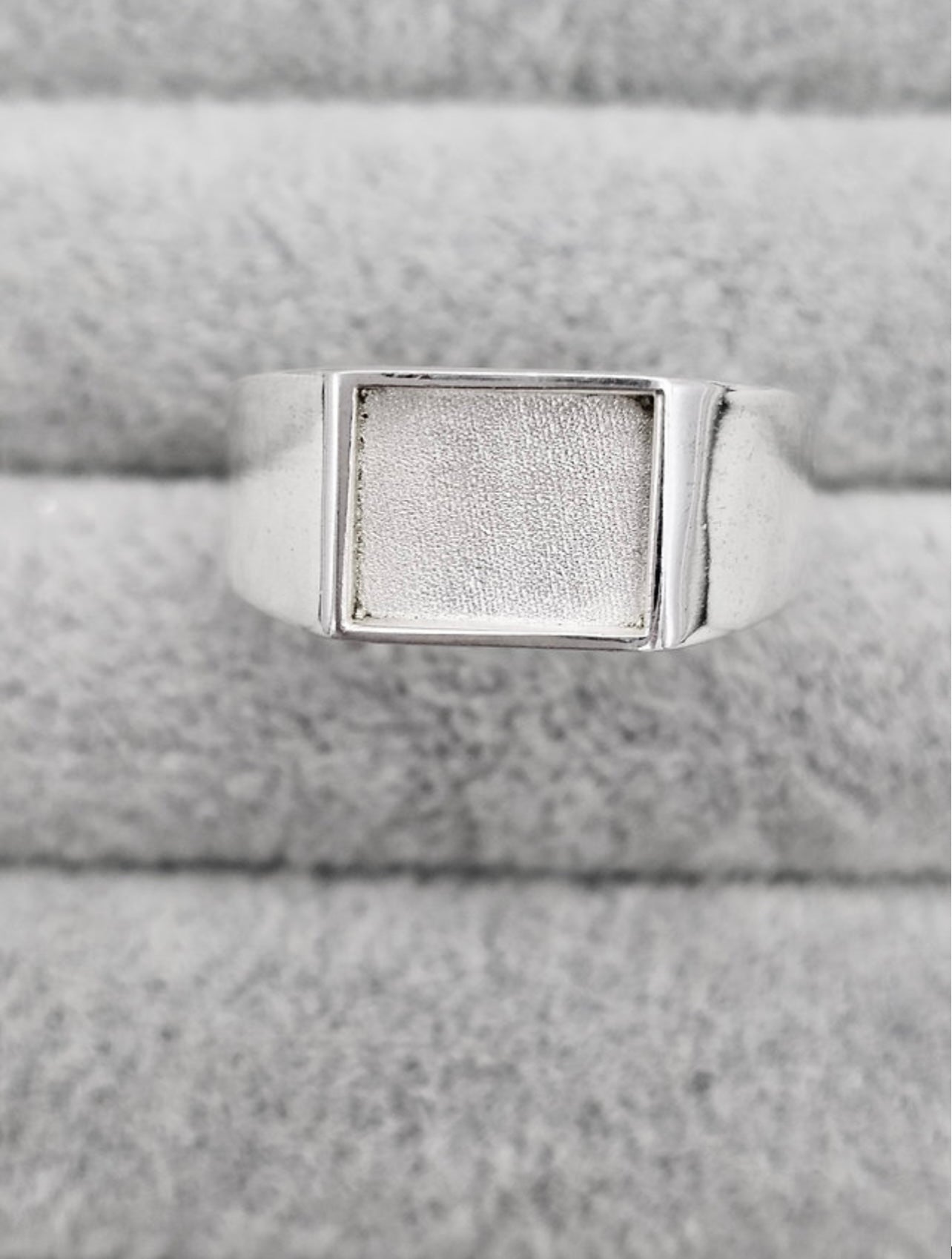 Rectangle Signet Ring