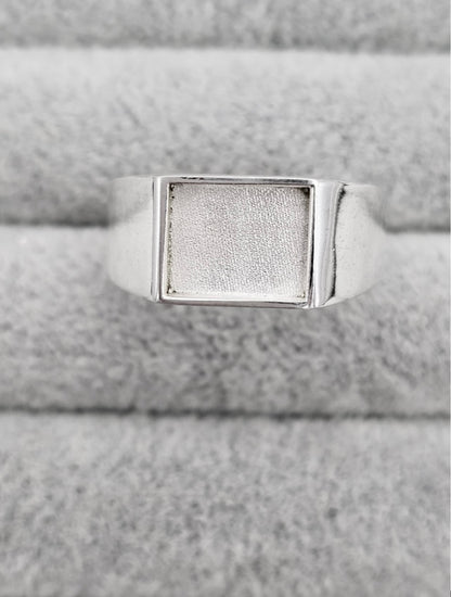 Rectangle Signet Ring
