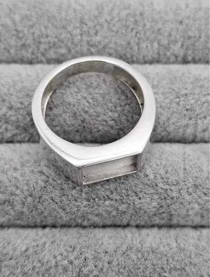 Rectangle Signet Ring