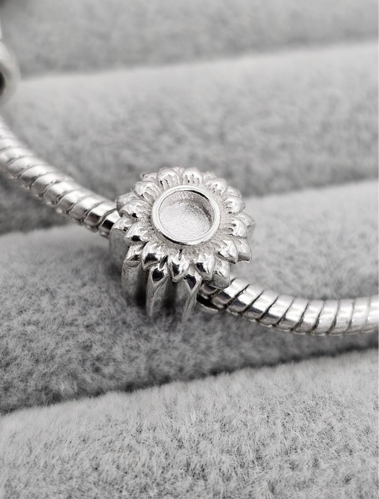 Sunflower bracelet charm