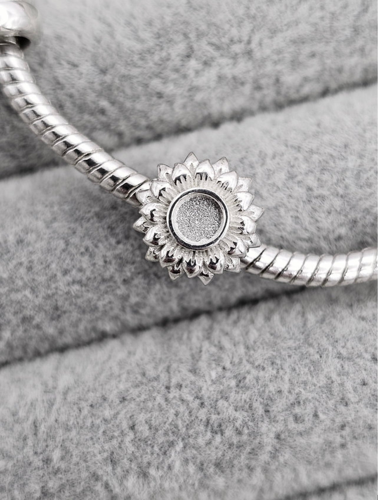 Sunflower bracelet charm