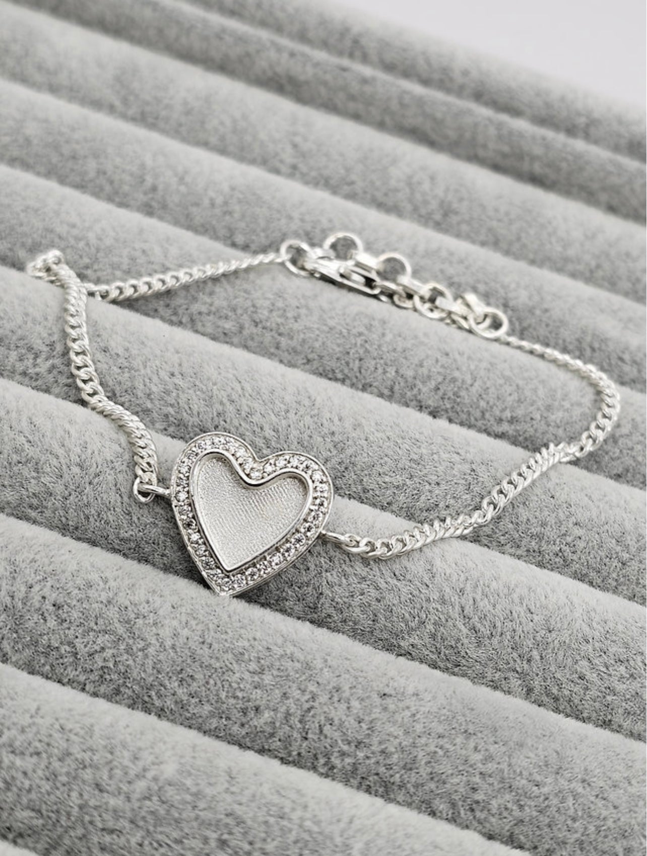 Heart CZ bracelet