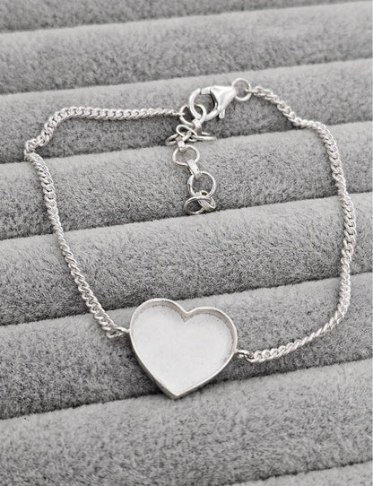 Plain Heart Bracelet