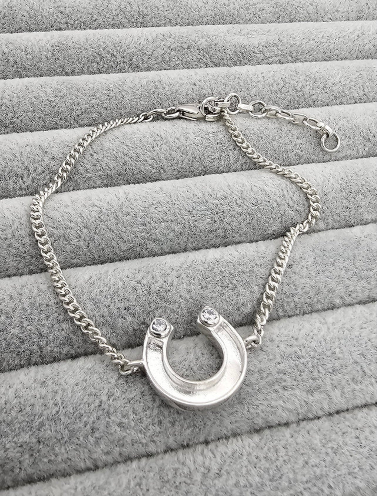Horse Shoe Bracelet