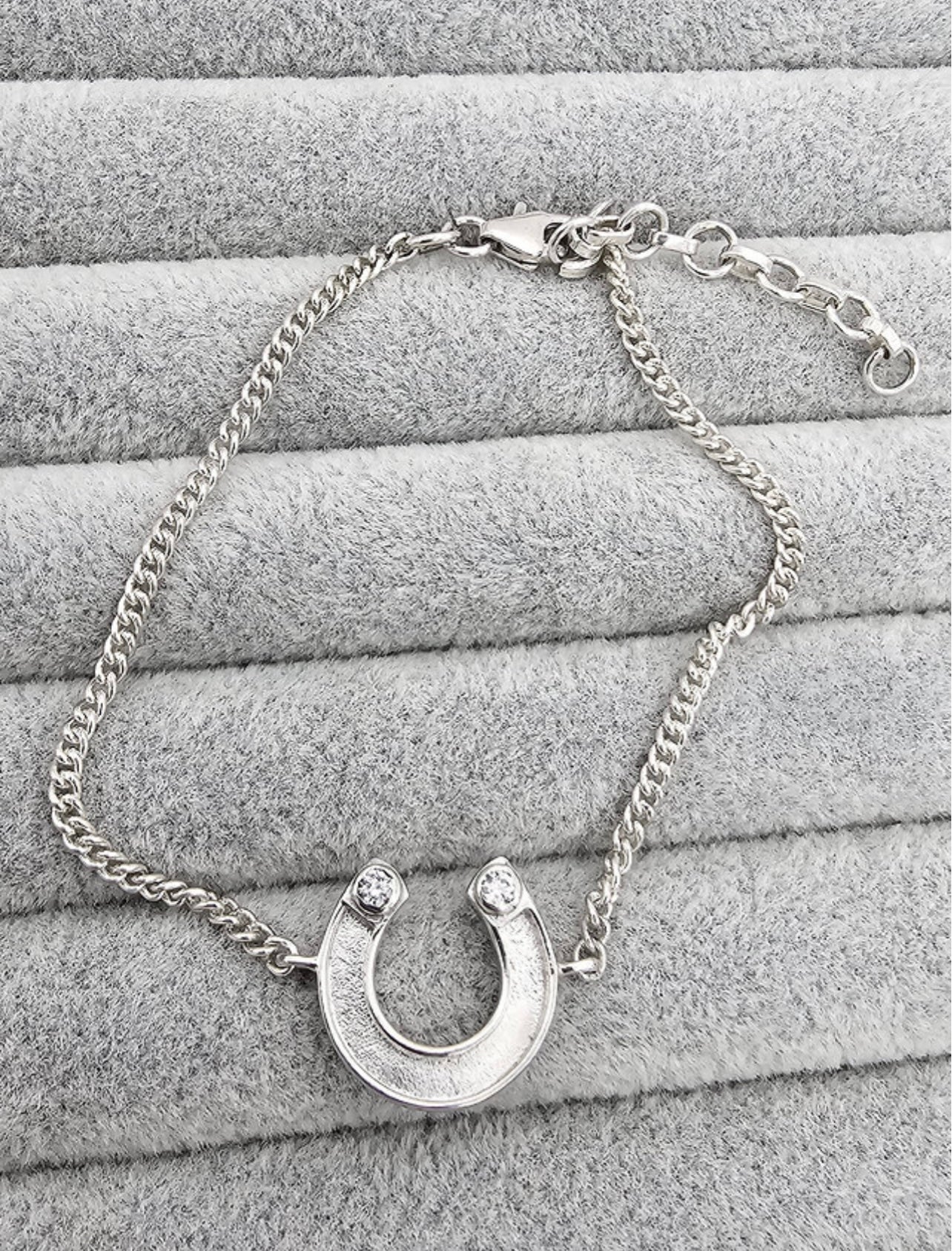 Horse Shoe Bracelet