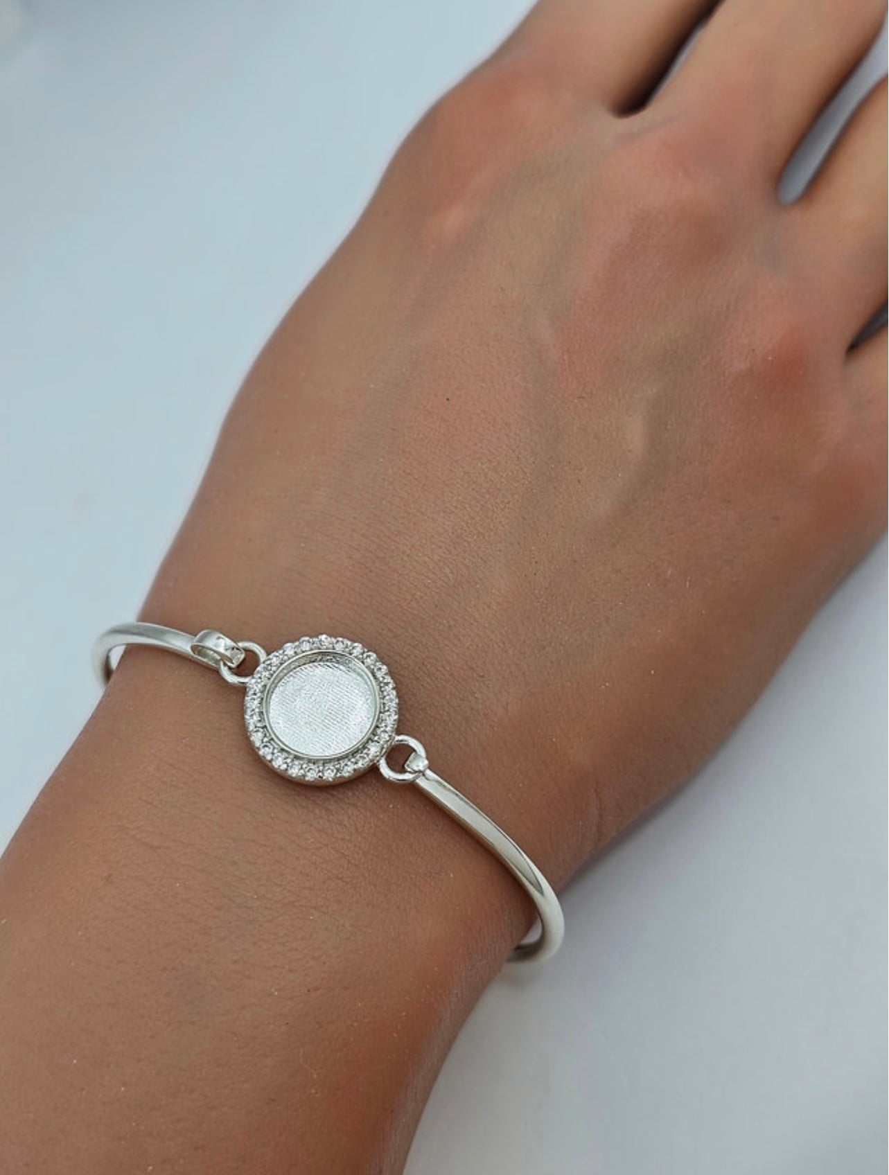 Round CZ Bangle