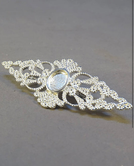 Pretty Brooch